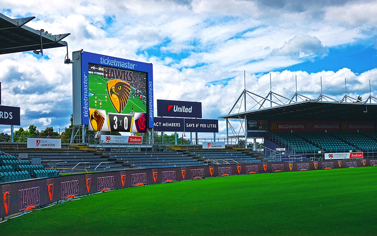 York Park Stadium perimeters Hawthorn Hawks scoreboad and LED perimeterscreens.jpg