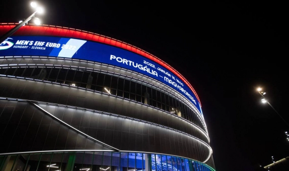 MVM Dome LED wall facade largest in Central Europe